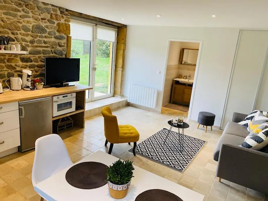 Le Petit Chacel Villa Sourcieux-les-Mines Holiday home