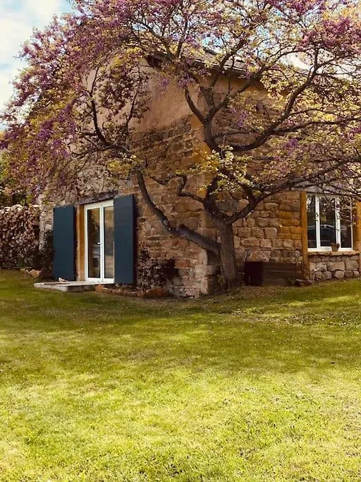Le Petit Chacel Villa Sourcieux-les-Mines 0*,